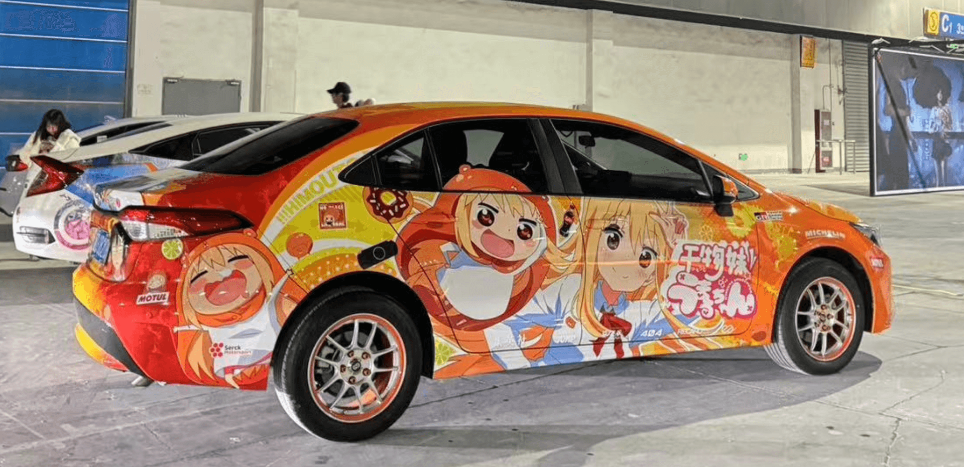 Machen Sie Ihren Toyota MR2 zur ultimativen Anime-Leinwand