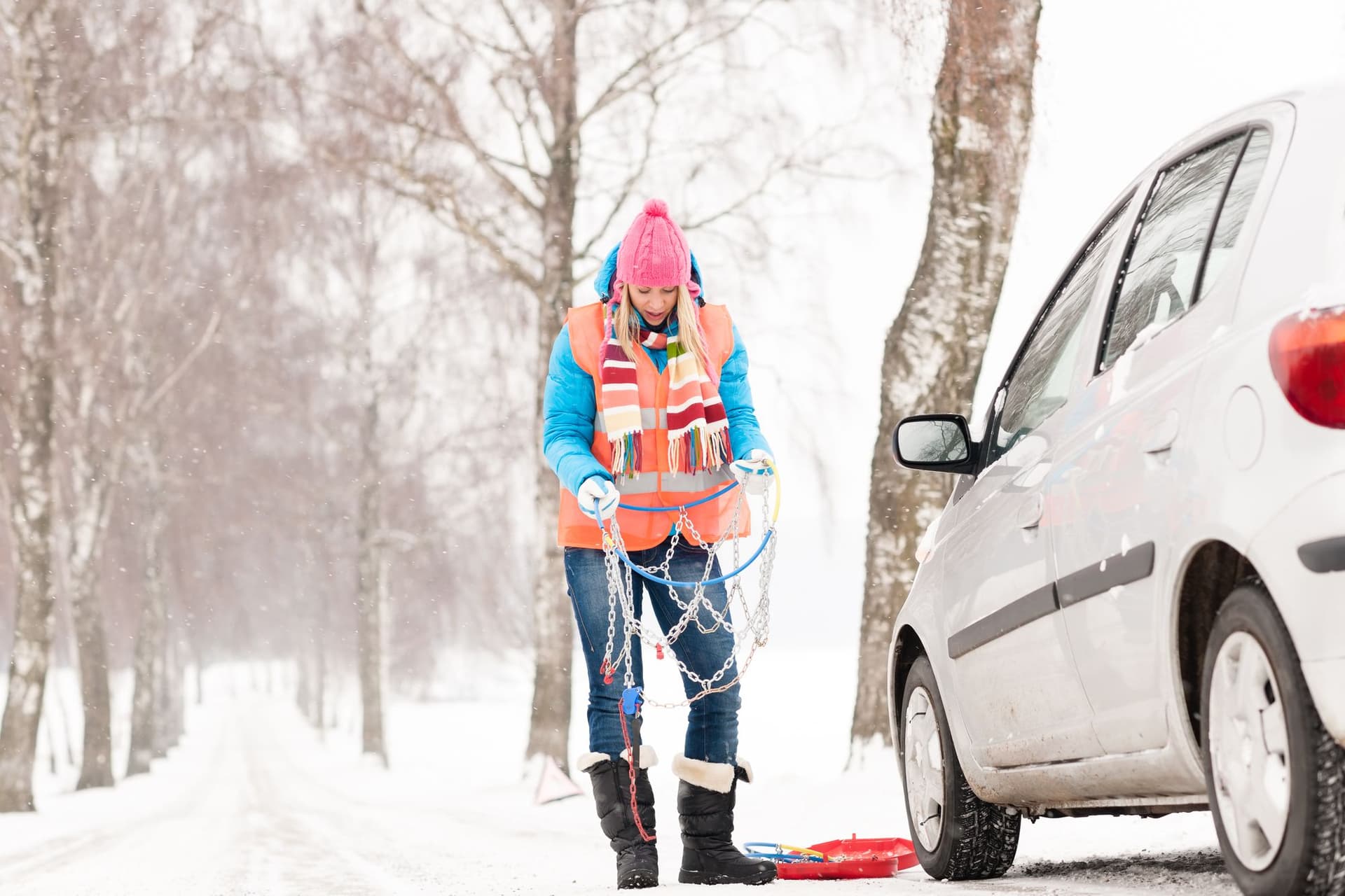 Schneeketten für PKW: Wie wichtig ist der Felgenschutz bei der Auswahl der richtigen Ketten?