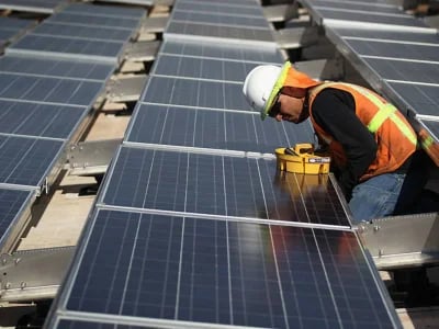 Wie Photovoltaik zur Reduzierung der Energiekosten beiträgt