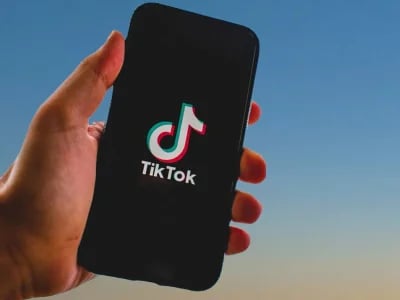 Kaufen von TikTok Views Legal? So Bleibst Du auf der Sicheren Seite