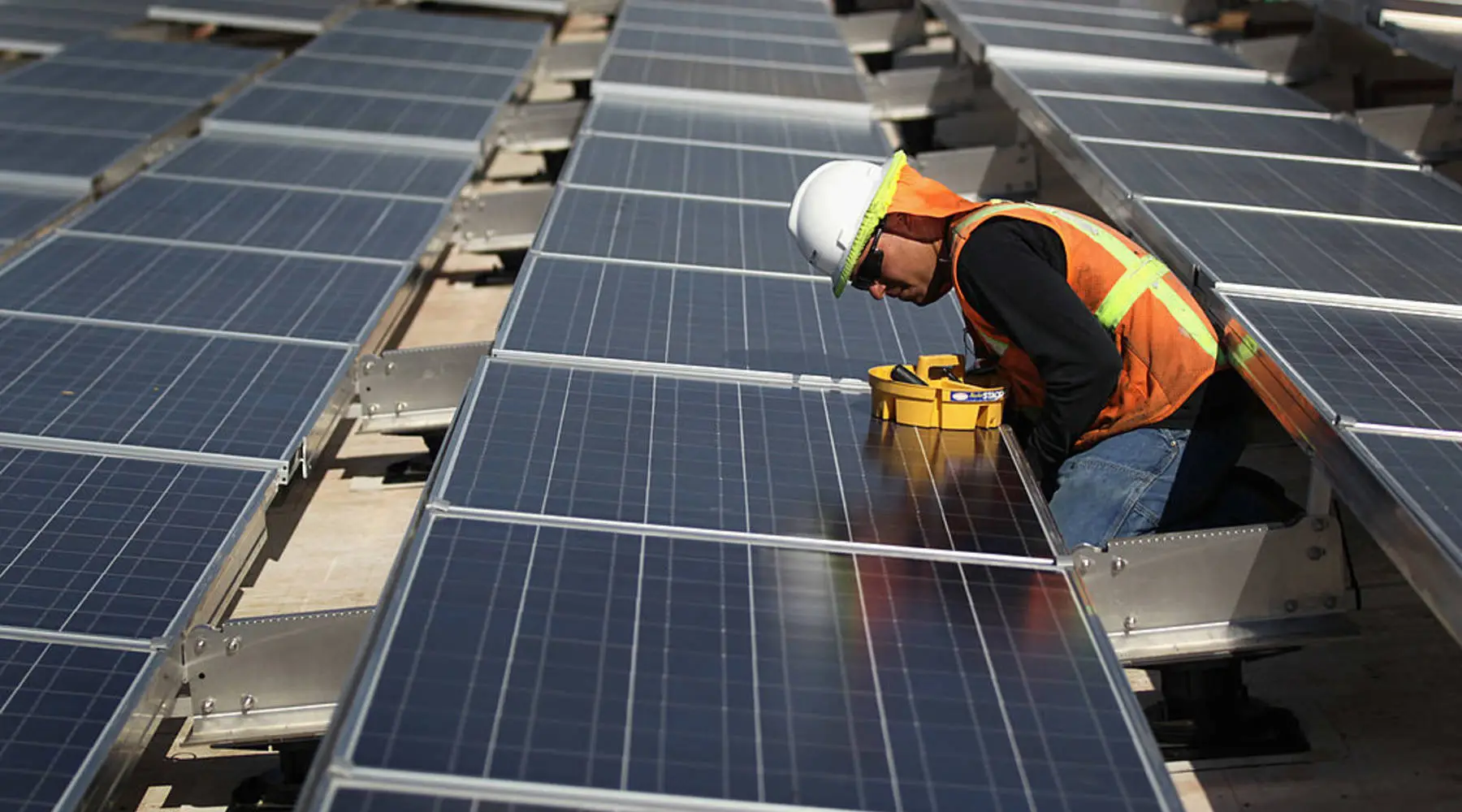 Wie Photovoltaik zur Reduzierung der Energiekosten beiträgt