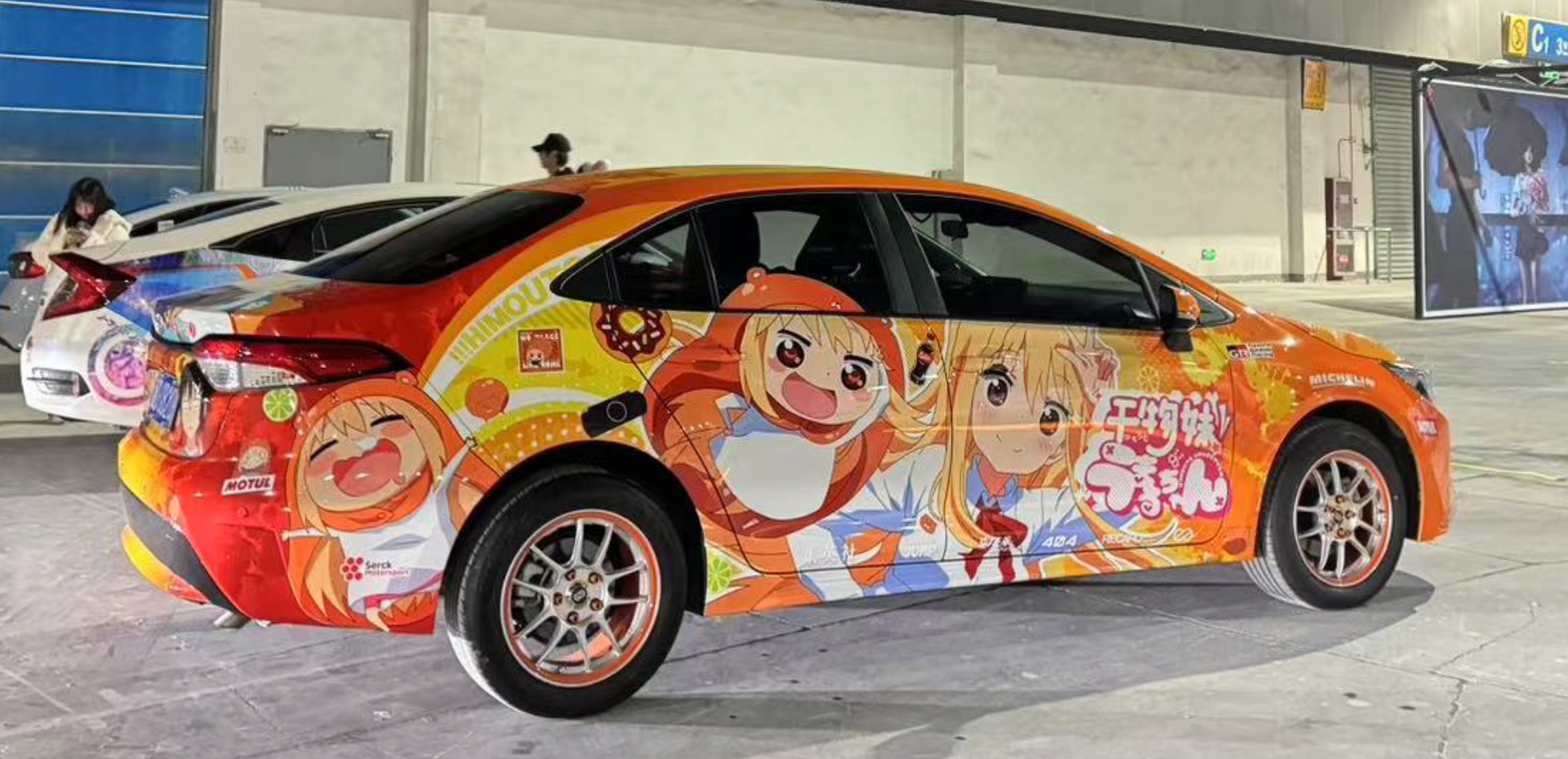 Machen Sie Ihren Toyota MR2 zur ultimativen Anime-Leinwand